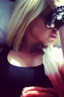 Фотография номер 3 - Луиза транси, 19 лет